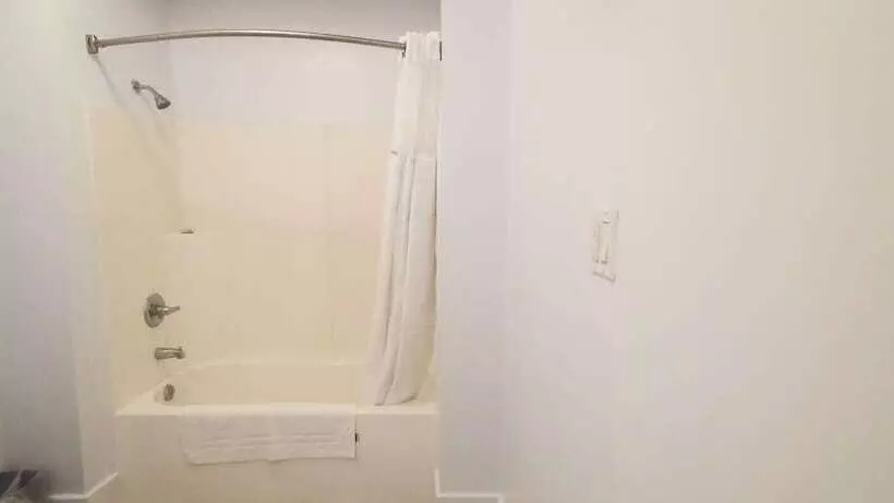 Hotelli Travelodge By Wyndham London Ontario