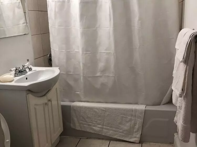 Hotelli Travelodge By Wyndham London Ontario