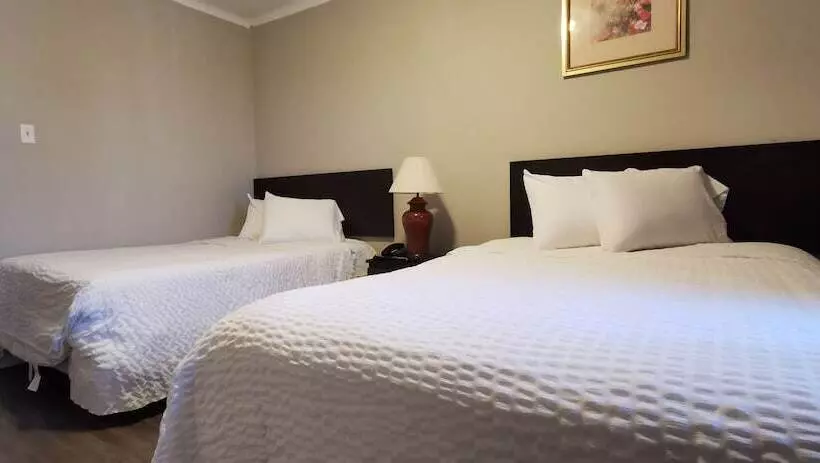 Hotelli Travelodge By Wyndham London Ontario