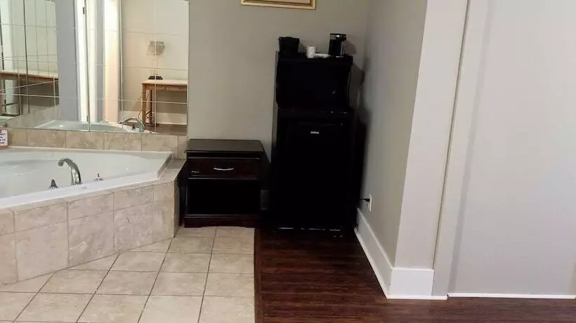 Hotelli Travelodge By Wyndham London Ontario