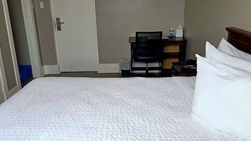 Hotelli Travelodge By Wyndham London Ontario