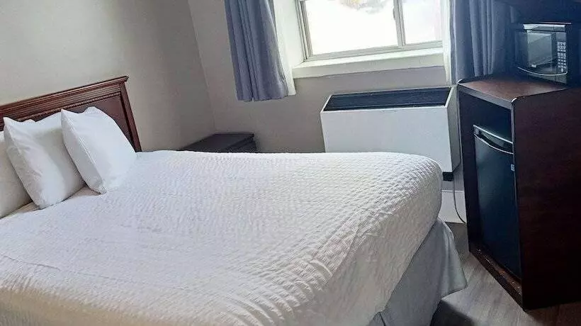 Hotelli Travelodge By Wyndham London Ontario