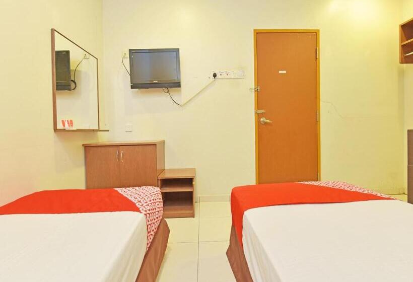 Oyo 582 Hotel Walk Inn