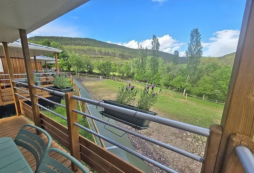 Hotelli Camping Pirineos Jacetania 3000