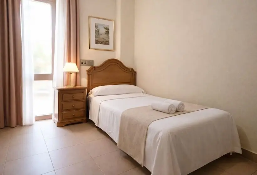 ペンション La Creu By Rda Hotels