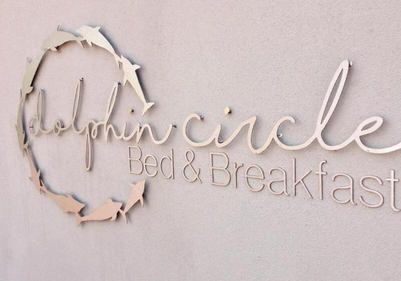 Dolphin Circle Bed And Breakfast