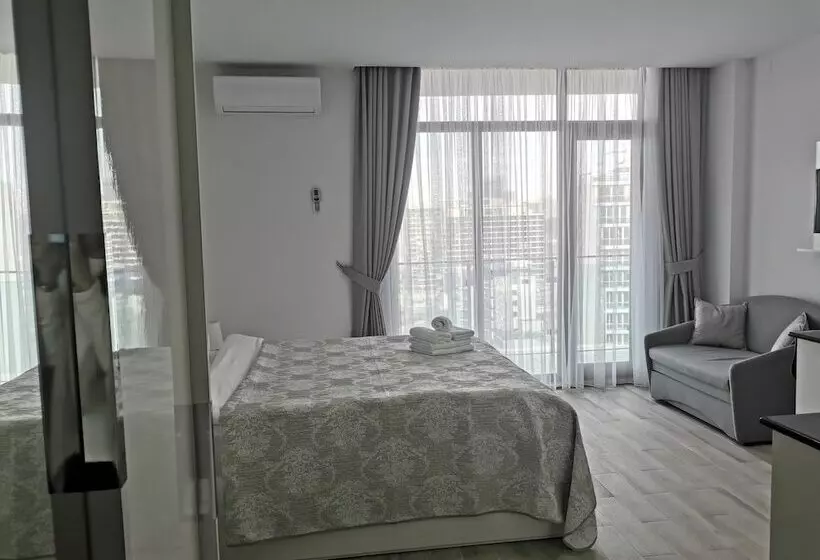 Aqua Batumi Hotel & Apartments