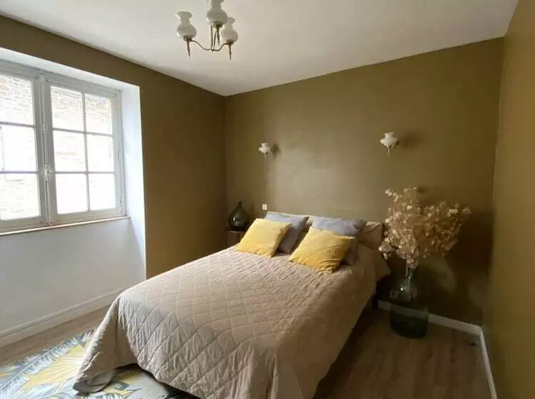 ホテル Le Saintetienne