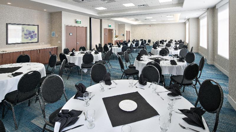 هتل Staybridge Suites Red Deer North, An Ihg