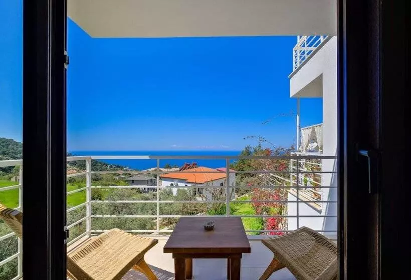 Highclere Hotel And Spa