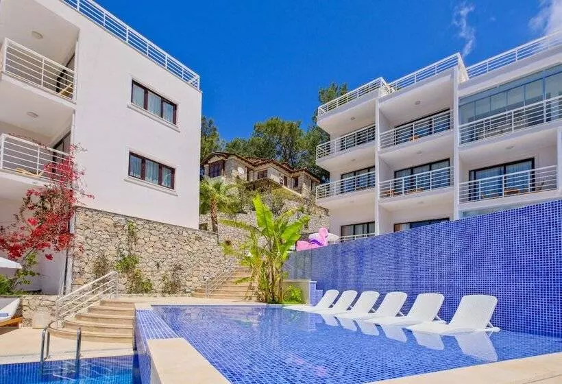 Highclere Hotel And Spa