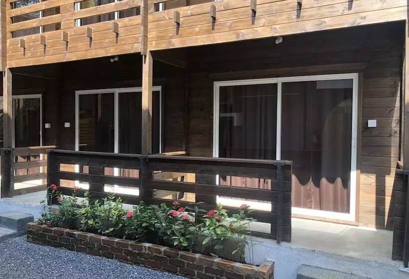 Hotelli Inn Morjim A Boutique Beach