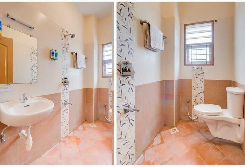 בית מלון כפרי Silverkey Executive Stays 26472 Pallikaranai