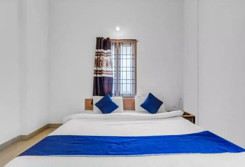 ホテル Silverkey Executive Stays 26472 Pallikaranai