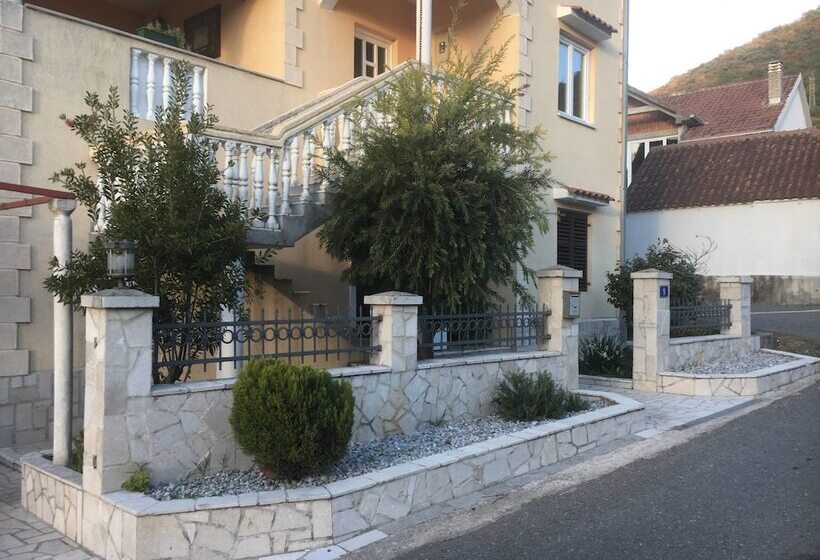 پانسیون Kairos Rooms