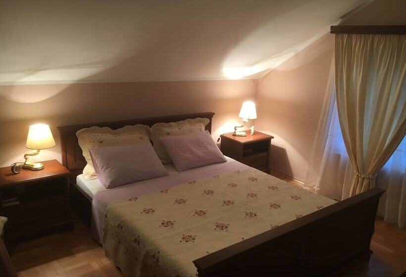 پانسیون Kairos Rooms