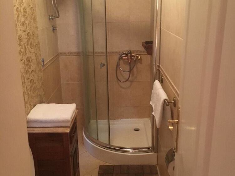 پانسیون Kairos Rooms