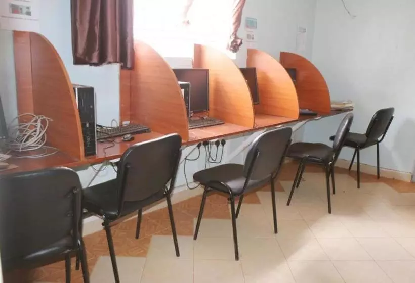 هتل Preston Pointe Resort