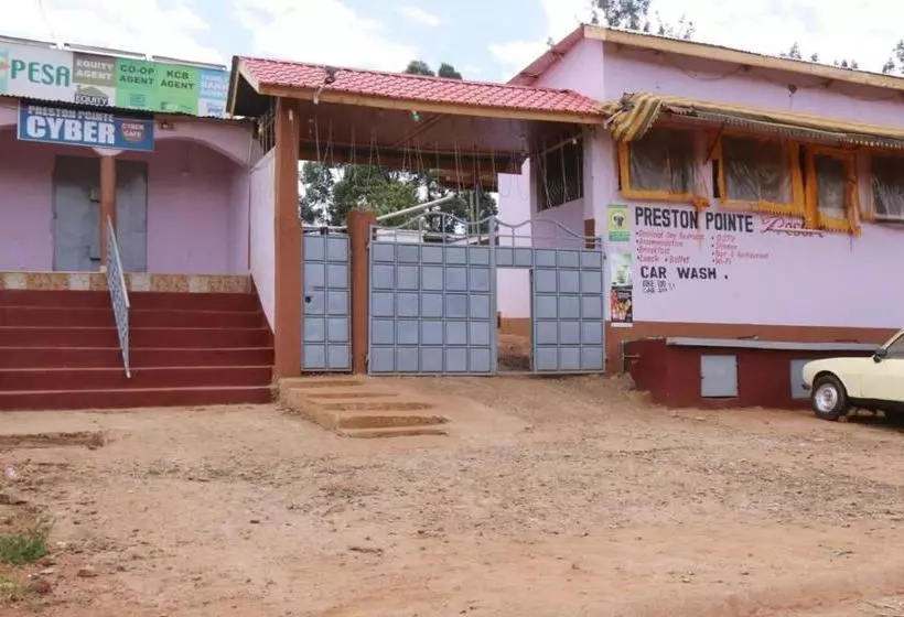 هتل Preston Pointe Resort