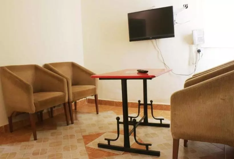 هتل Preston Pointe Resort