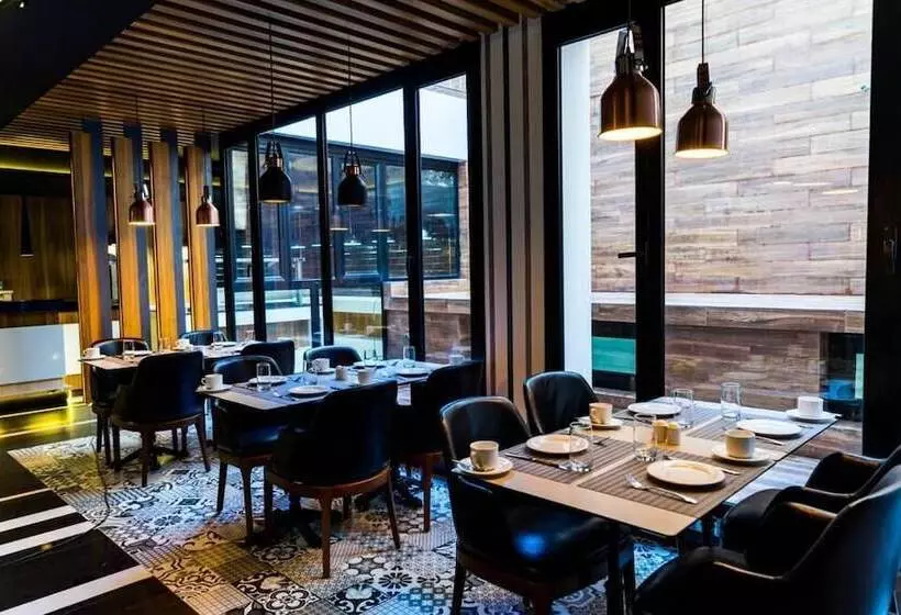 هتل Vitality Terminus