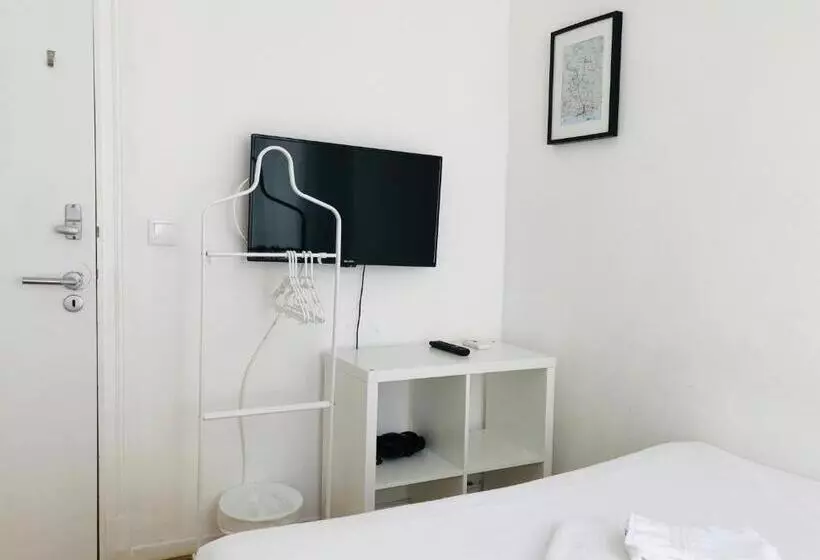 پانسیون Rooms4all