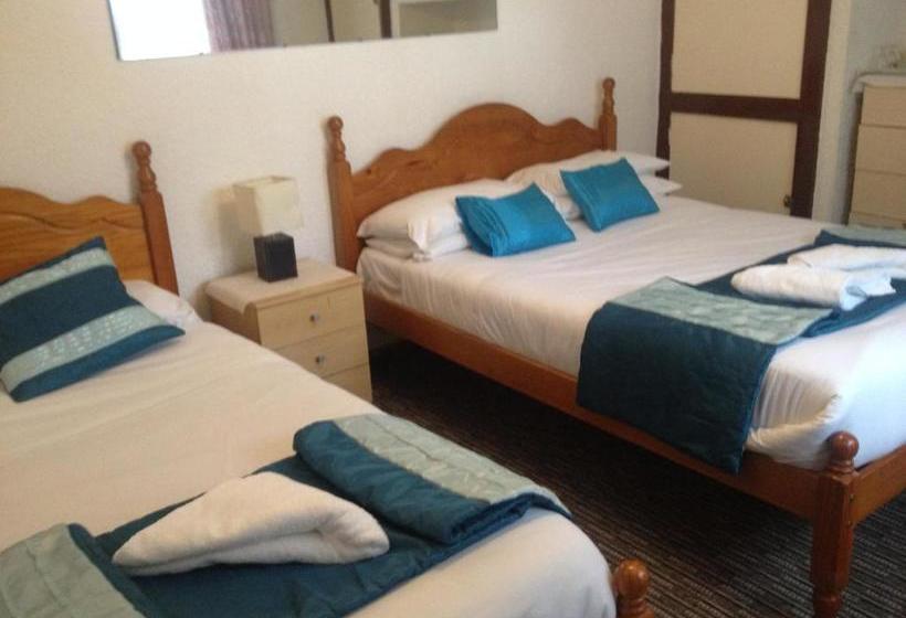 פנסיון Sandpiper Guest House