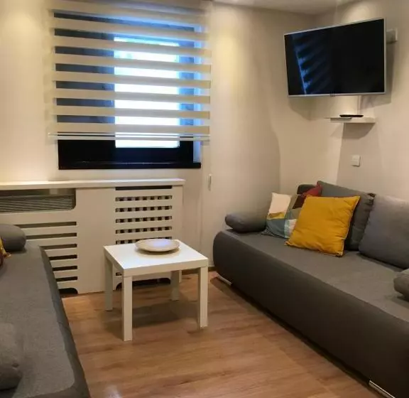 پانسیون Yelayeti Apartments
