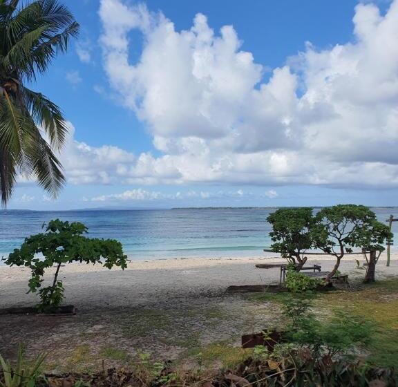 Hotel Scuba Republic Beach Bungalows