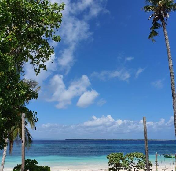 Hotel Scuba Republic Beach Bungalows