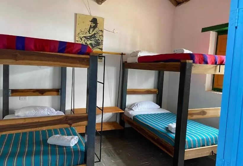 Majatalo Hostel Once Once