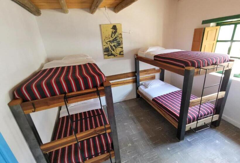 Pension Hostel Once Once