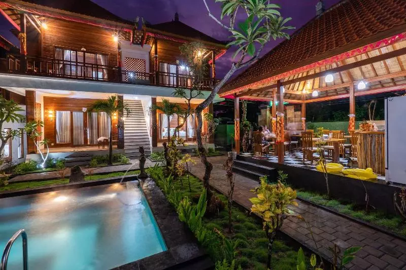 ペンション Villa Cempaka Lembongan