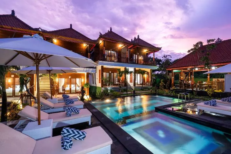 ペンション Villa Cempaka Lembongan