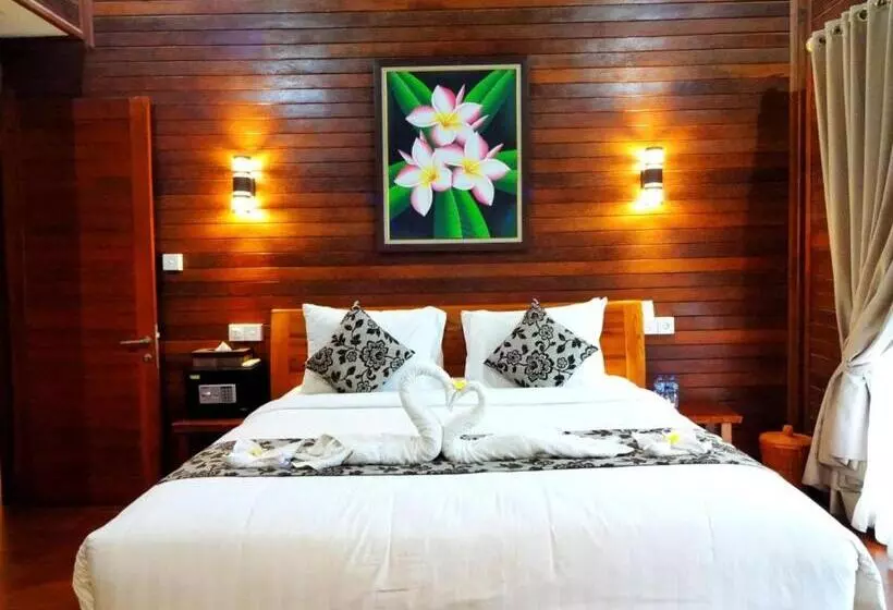 ペンション Villa Cempaka Lembongan