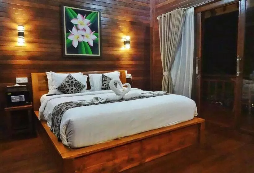 ペンション Villa Cempaka Lembongan