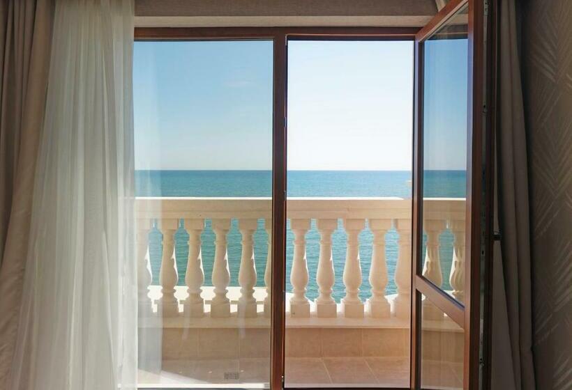 هتل Maria Palace Complex