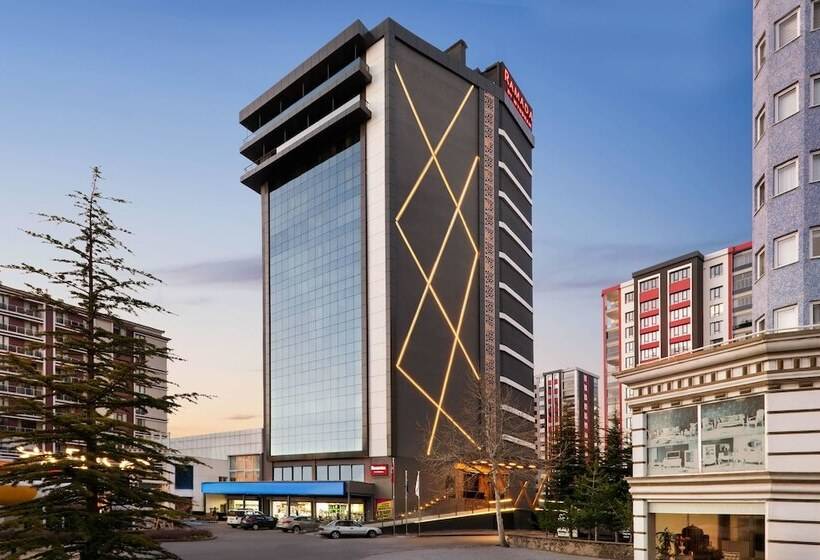 호텔 Ramada By Wyndham Nigde