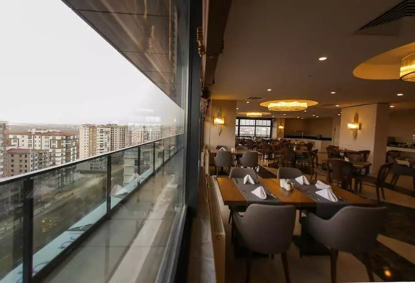 Hotelli Ramada By Wyndham Nigde