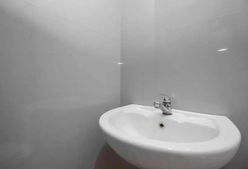 Majatalo Reddoorz @ Meruya 2