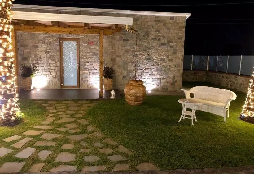 Aamiaismajoitus (B&B) L'incanto Di Paestum