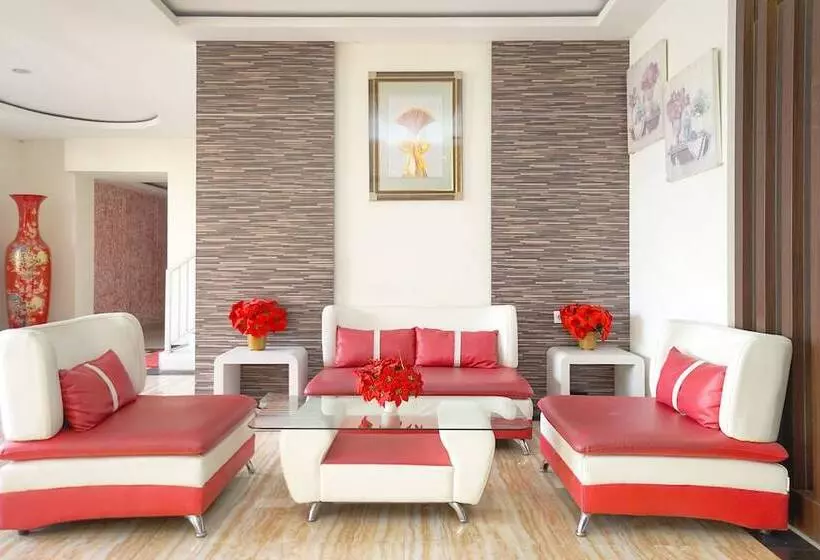 ホテル O 98 Residence Near Petra Christian University