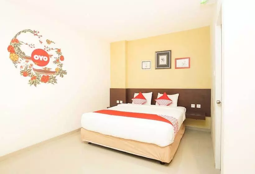 ホテル O 98 Residence Near Petra Christian University