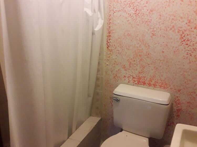 پانسیون Las Vibras Hostel