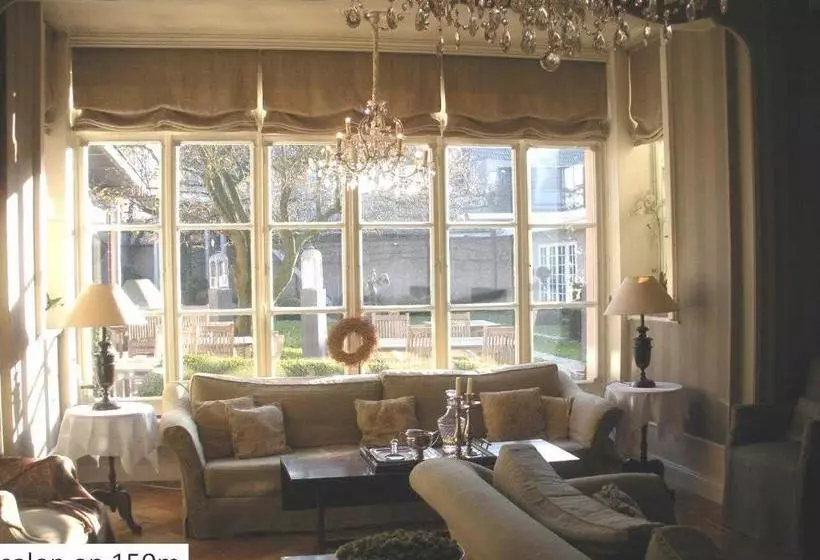 Retkeilymaja Guesthouse Recour