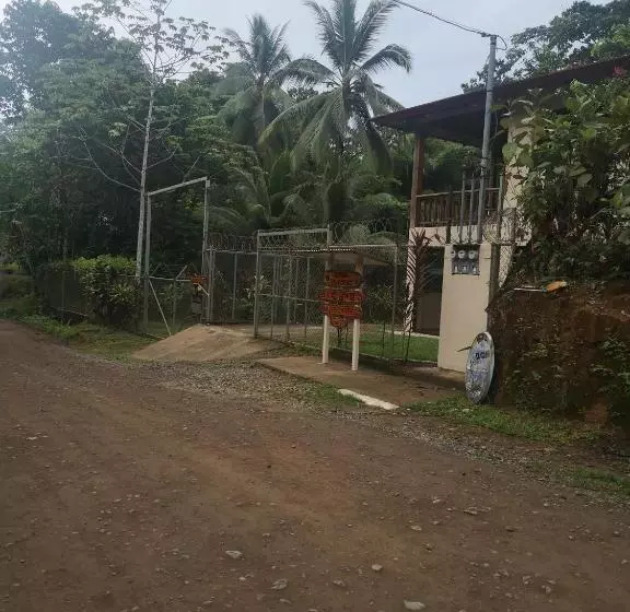 ホテル El Congo
