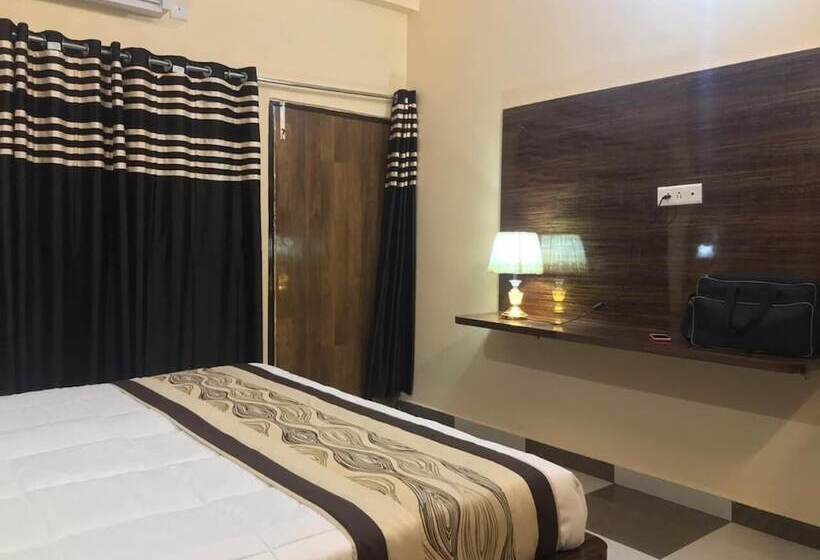 ホテル Kings Banaras