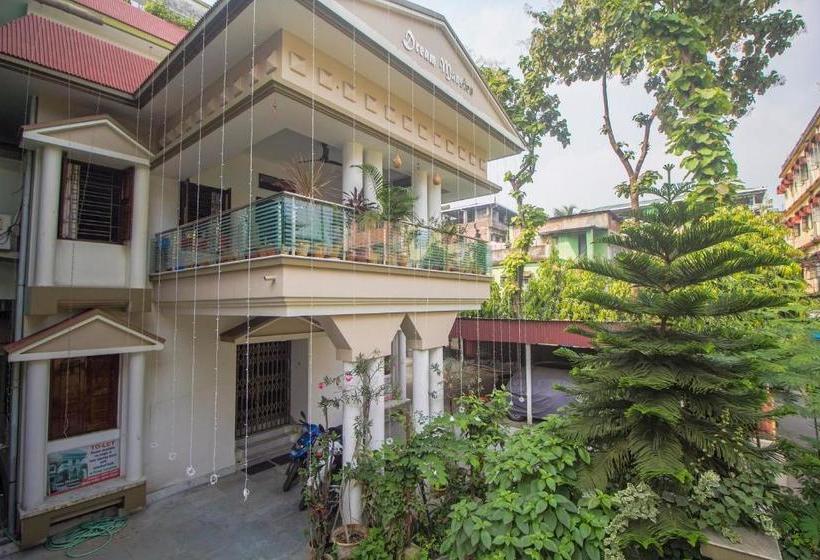 ホテル Oyo 18811 Dream Mansion