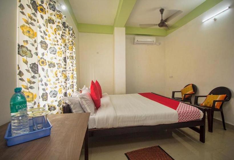 ホテル Oyo 18811 Dream Mansion