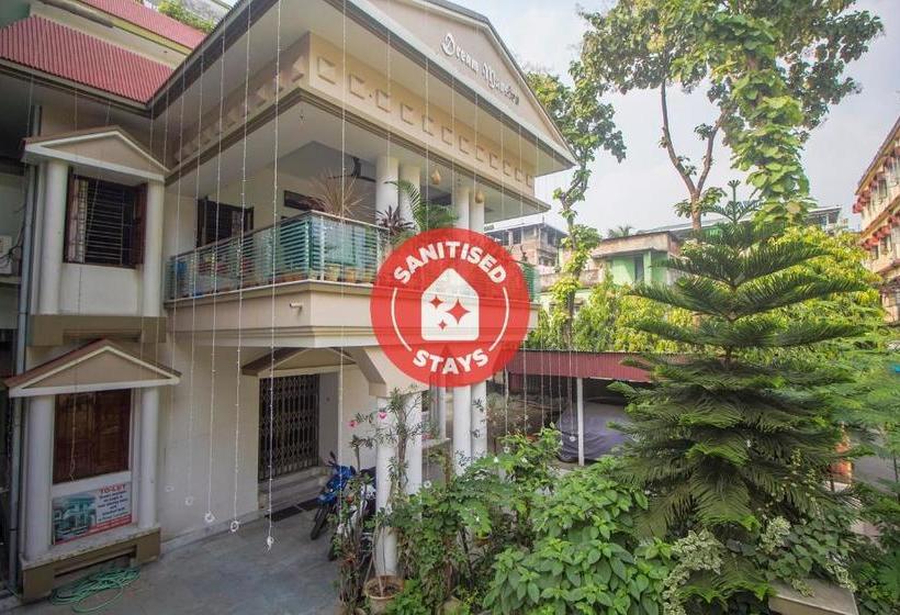 ホテル Oyo 18811 Dream Mansion